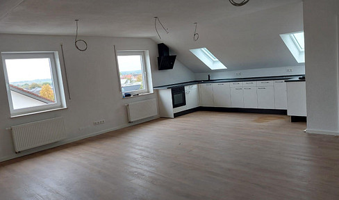 Mieter gesucht für neu ausgebaute DG Wohnung