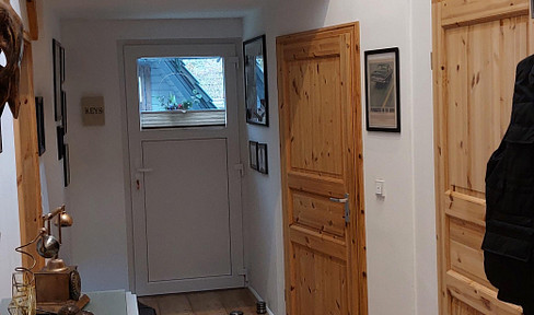 Modernisiertes Nurdahaus in idyllischer Lage – großzügiges Grundstück, durchdachte Ausstattung