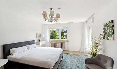 Helle Dreizimmerwohnung mit zwei Balkonen in ruhiger Lage