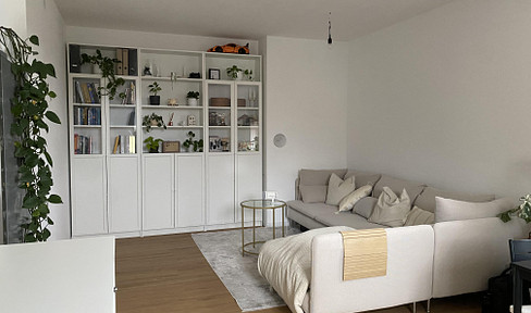 Freshly renovated 3-room condominium with loggia & fitted kitchen in Bad Traunstein