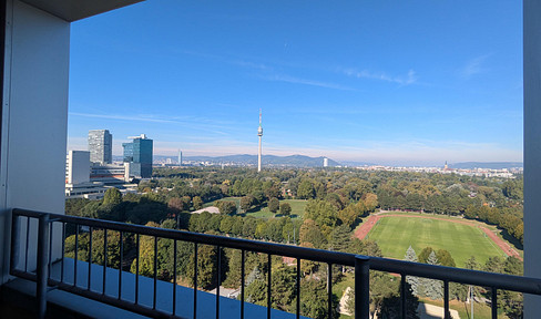 Traumwohnung im 16. Stock mit Weitblick, Loggia & U1/ Alter Donau Nähe!