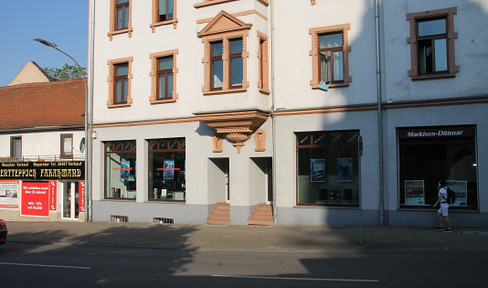 Commercial unit in TOP location, divisible, versatile *commission-free*