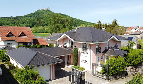 Elegant villa with castle view in quiet, popular location! Unique opportunity!