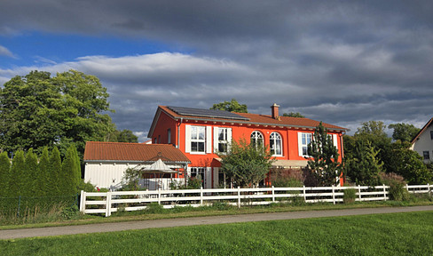 Villa with forest view and pool, 26m² conservatory extension approved/small business half possible