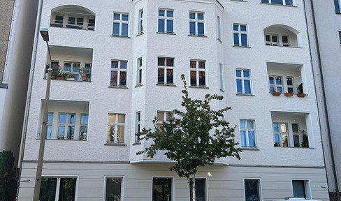 Mietshaus in 10365 Berlin - Lichtenberg Baugenehmigung DG inklusive