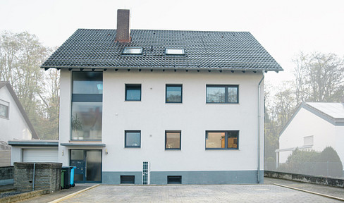 Attraktives Mehrfamilienhaus mit 4 WEs, voll vermietet, energetisch saniert