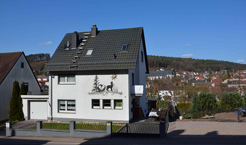 Anwesen mit Einfamilienhaus und Bungalow mit Einliegerappartment
