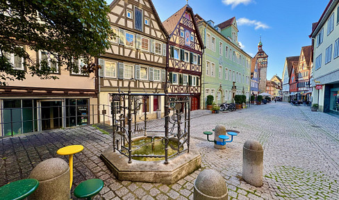 Attractive residential and commercial building in Schwäbisch Hall city center