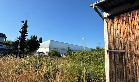 Kapitalanleger aufgepasst ! Baugrundstück mit Baugenehmigung für ein 7-MFH+Gewerbeeinheit