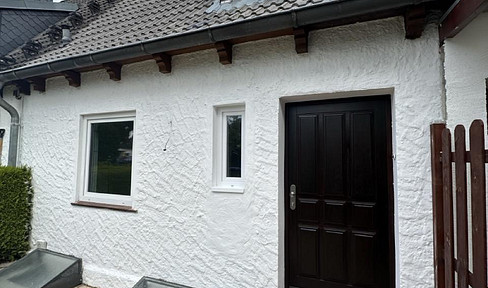 Reihenmittelhaus mit frischem Wohnambiente in schöner Umgebung