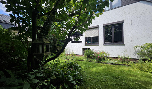 Hübsches Landhaus (Ortskern) mit vielen schönen Details