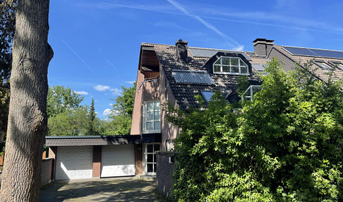 Maisonette-Wohnung inkl. anteilig 358qm² Grundstück in TOP-Lage von Rösrath-Forsbach