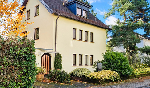 Detached or semi-detached house in Kronberg