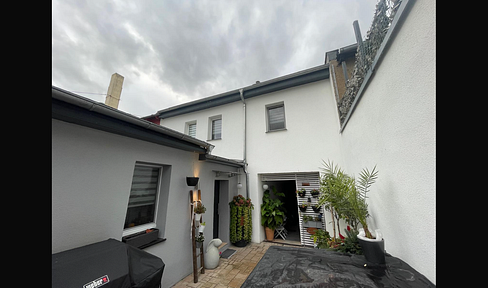 Detached house, town house, WITHOUT PROVISION