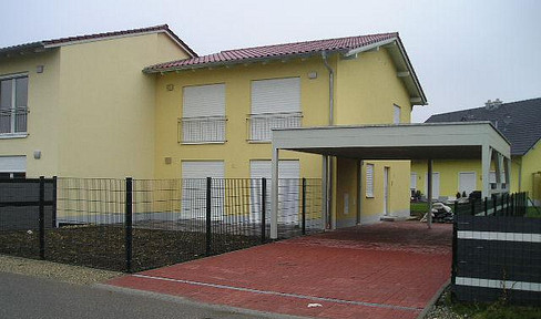 Durchdachte KFW-70-DHH m. Doppelcarport, gehobene Ausstatt. 94431 Pilsting