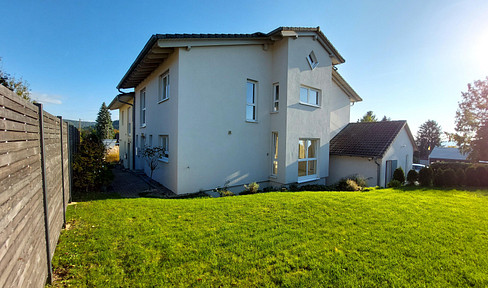Modern, spacious semi-detached house - dream location between Gaggenau and Ettlingen