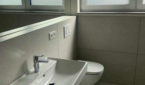 4,5 Zimmer im Neubau auf Wunsch mit Küche