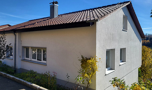 Charmantes Einfamilienhaus in idyllischer Lage, provisionsfrei !