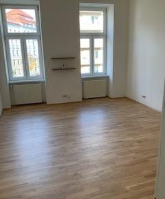 TOP - Renovierte 2-Zimmer Wohnung mit sehr guter öffentlicher Anbindung in 1200 Wien