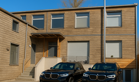 Enjoy peaceful living in the heart of the city – 105 m², new kitchen (installed in March 2026), and parking space.