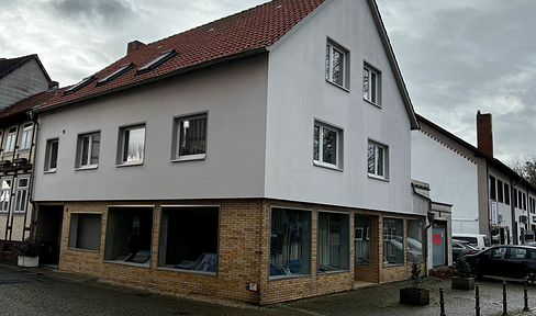 Wohn- und Geschäftshaus