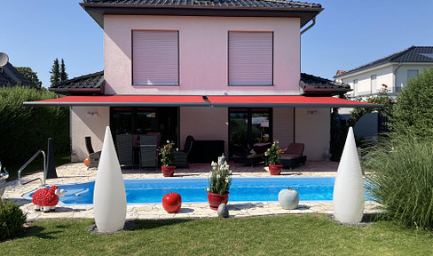 Exclusive, Mediterranean villa with pool and panoramic views