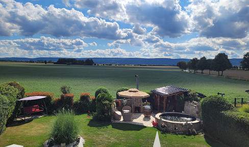 Exclusive, Mediterranean villa with pool and panoramic views