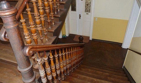 Neues Heim gesucht? Wohnküche + Wohn /Schlafzimmer & Bad sucht Sie