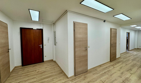 Büro / Praxis / Seminarräume Nürnberg – saniert, ca. 220 m², bei Hbf – provisionsfrei (Eigentümer)