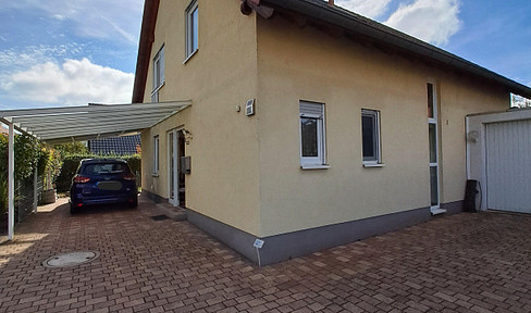 Freistehendes Einfamilienhaus für junge Familie oder älteres Paar mit erhöhtem Platzbedarf