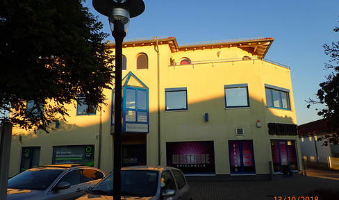 Commercial/office/practice premises for rent in Oppenheim