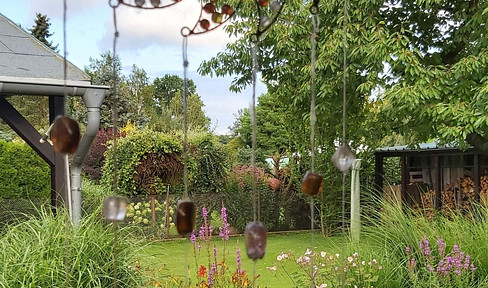 Green gem on the outskirts of the city