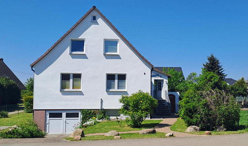 Freistehendes Einfamilienhaus mit schönem Grundstück in Boddennähe
