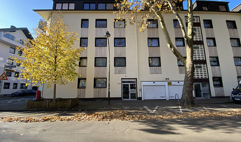 Erdgeschosswohnung in Düsseldorf-Wersten mit Tiefgaragenstellplatz & Garten mit Spielplatz