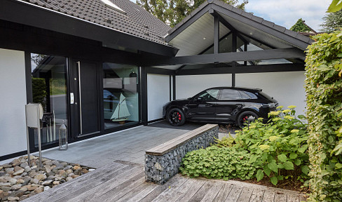 Luxurious modern half-timbered house on a plot with park character