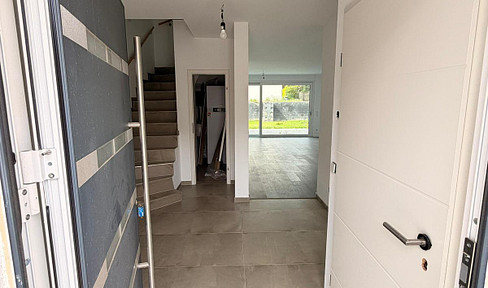 Letzte Gelegenheit!Letztes Haus! Neubau Reihenendhaus in Rommerskirchen-Oekoven–Einziehen&Wohlfühlen