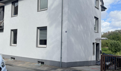 Geräumiges 6-Zimmer Reihenhaus in Duisburg-Süden
