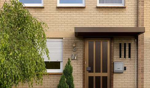 Reihenhaus in Kempen-Tönisberg mit Sauna und Garten