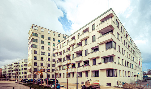 Urban living with flair - apartment in the popular Marinaquartier Regensburg HC60