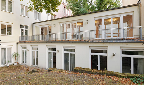 Office with separate garden on Friedrichstrasse (A-location)