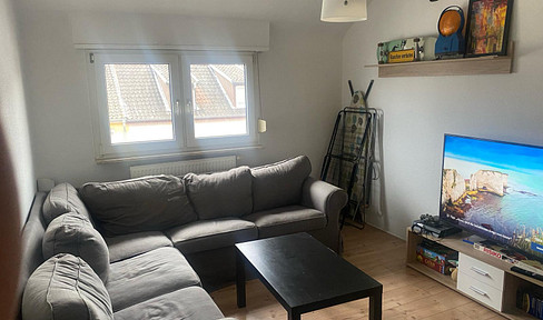 For investment purposes: 4-room apartment suitable for a 3-person shared living arrangement, located in the Schwetzingerstadt district of Mannheim.
