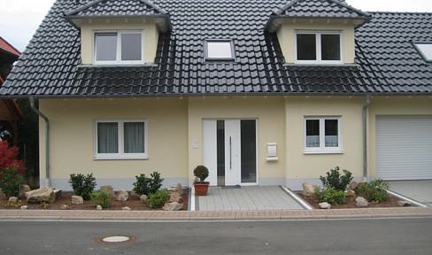 Die blaue Mauritius - Hochwertige 3,5 Zimmer Wohnung in absoluter Bestlage in Haibach