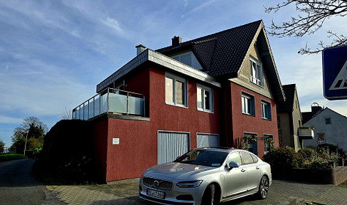 5 Zimmer, 2 Balkon, Kamin, Solarzellen