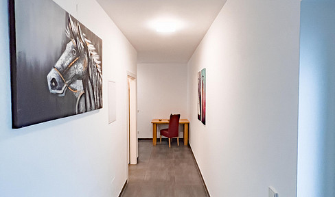 Vollmöbliertes Penthouse in St. Michael – sofort einziehen, sofort genießen