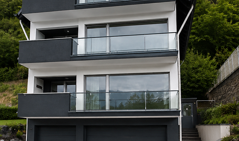 3-4 room apartment for sale in Vallendar, featuring a new kitchen, 2 bathrooms, a balcony, and a garage.