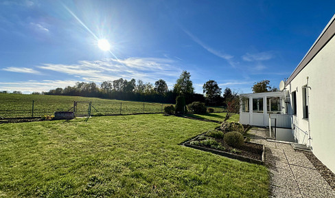 RESERVED- WITHOUT A BROKER'S PROVISION - Bungalow with unobstructable views of a landscape conservation area