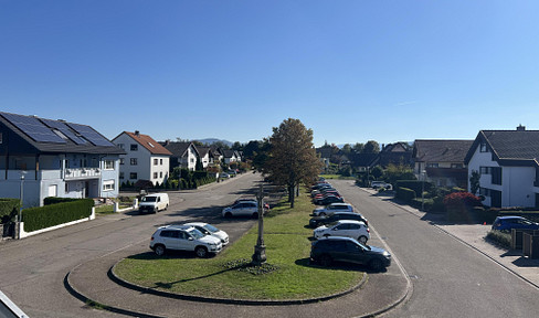 Exklusive 5-Zimmer-Wohnung mit Garten, 70 m² Terrasse, Loggia, Balkon, Kamin und Keller in Iffezheim