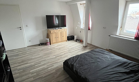 Schöne 4-Zimmer-Familien Wohnung im Herzen Zirndorfs. Provisionsfrei!!!