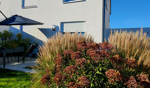 Doppelhaushälfte in gefragter Lage mit Traumblick, PV mit Speicher, Wallbox