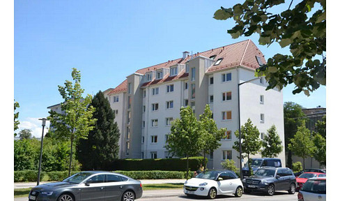 Renovierte 3-Zi-Wohnung, Wg-Neugründung , zentral
